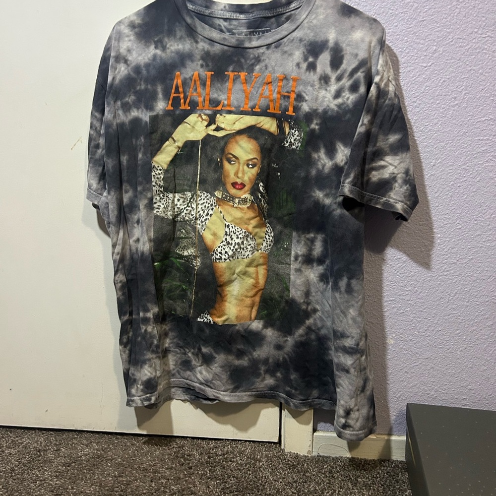 Tie-Dye Graphic T-Shirt with Aaliyah Print